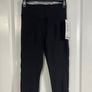 Lululemon Get Centered HR Tight 25”